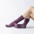 Non-slip five-toe yoga socks for women, high-tube purple pilates and dance floor socks. - One Size / Dark Wine Red