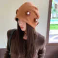 Brown knit slouchy beanie with cute flower details, soft korean style winter fashion hat. - M (54-58cm) / Caramel color