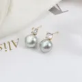 Klassische Diana Süßwasser Perlen Ohrstecker mit Zirkon 925 Silber Nadeln eleganter Schmuck - Goldene Basis / Bestrahltes Madama Grau