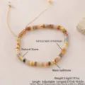 Bracciale regolabile intrecciato in pietra naturale con pietra nera e perline dorate. - Agata Pazza (NAO09-8)