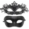 Detailansicht von zwei schwarzen Masken mit Strass und Glitzer für Halloween Partys. - Set / Schwarz