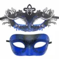 Nahaufnahme der Masken-Set-Details mit filigranem Metall- und glänzendem Glitzer-Design. - Set / Blau