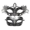 Set di maschere di carnevale per coppie con farfalla in metallo e dettagli glitter. - Set Maschere per Coppia / Bicolore Argento