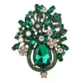 Detailed view of vintage green crystal flower basket brooch with sparkling rhinestones. - Green Style (XZ4472B)