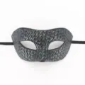Masque de bal venetien detail, motif geometrique texture retro, accessoire de fete. - Texture tressée vert antique - Dessus plat