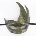 Masque de mascarade en cuir à cornes de flamme rétro pour fête d'Halloween cosplay carnaval - Or antique à motifs (flamme)