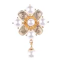Elegante goldene Barock Perlen Kreuz Brosche mit wunderschönem hängenden Perlenanhänger - Goldener Stil (XZ4328A)