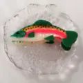 Süße Fisch Haarspange aus Acetat, Haar-Accessoire für Damen, stabiler Haargreifer. - Gefleckter Fisch Stil (H916)