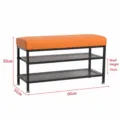 Panca scarpiera moderna in metallo con ripiani a rete a 2 livelli e comoda seduta arancione. - Panca Portascarpe a Due Livelli / 60x32x48cm / Cuscino Arancione / Telaio in Ferro Nero
