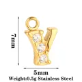 Dettaglio del ciondolo lettera Y in acciaio inossidabile dorato con pietre zirconi lucide. - Argento - Lettera Y (PJ0354-02*Y)