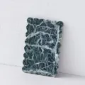 Natural green marble tray with scalloped edges, perfect for jewelry and home decor. - 30x20cm / Green