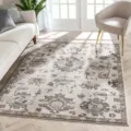 Detalle de sala con alfombra abstracta de diseño floral vintage en tonos beige y marrón. - 40*60cm (Cachemira de Imitación) / SYT Abstracto RS-4