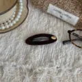 Braune Samt Haarklammer Retro BB Spange fuer Damen Seitenclip Alltag Haarschmuck - Gold Label Style / Kaffeebraun