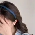 Modisches blaues schönes dünnes Haarband für Damen, minimalistisches Haarschmuck Accessoire. - Minimalistischer Dünner Stil (J74-3) / Saphirblau