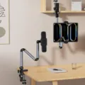 Supporto per tablet in metallo regolabile per scrivania, braccio pieghevole a 7 assi. - Dedicato al Tablet
