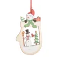 Weihnachtsanhänger aus Holz in Handschuhform mit Schneemann und Baum für festliche Deko. - Schneemann Stil B
