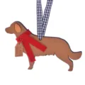 Hübscher Hunde Weihnachtsbaum Anhänger aus Holz mit rotem Schal und tollem Schild. - Stil H