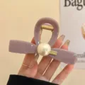 Elegante molletta per capelli con perla per donne, stylish pinza per capelli in acrilico viola. - Grande (10.5cm) / Tè al Latte Perle Etichetta Oro Molla per Capelli