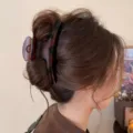 Herbst Winter Retro gebogene Haarklammer große Haifischklammer für elegante Frisuren am Hinterkopf - Matt Schildpatt