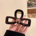 Molla per capelli con fiocco cavo elegante da donna, clip in resina chic per lo styling. - Grande (10.5cm) / Traforato Fiocco Perle Molla per Capelli