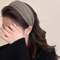 Cerchietto per capelli in velluto largo autunno inverno donna, accessorio elegante chic - Grigio Avena