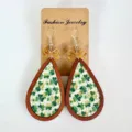 Pendientes de madera de San Patricio en forma de gota con trébol y bonito lazo. - Estilo 2
