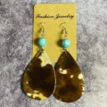 Boucles d'oreilles pendantes en cuir de vache style western avec perles turquoise pour femmes. - Poil de Poney Vache Marron et Blanc (5)