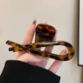 Schildpatt Geometrische Haarklammer, Acryl Große Haarkralle für Damen und Mädchen. - Dunkles Leopardenmuster