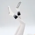 Gekleurde verloop anti-slip yogasokken voor dames, ademende pilates sokken met noppen. - Eén maat / Lichtgevend zwart en wit