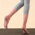 Damen Anti-Rutsch Yoga Socken mit Noppen, Rippstrick, ideal für Pilates, Fitness und Training. - Einheitsgröße / Rosa
