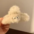 Süße flauschige große Augen Plüsch Haarklammer, weiche Winter Haarspange für Damen - 2# Khaki