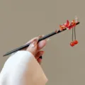Chinese vintage wooden hairpin with red crystal flowers and tassel, elegant hair accessory. - Manzhihua Style (FZ25109)