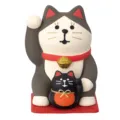 Cute mini resin beckoning cat ornament close-up, perfect for desktop and office decoration. - Black