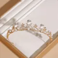 Prachtige gouden strass bruid tiara detail, sprankelende legering bloem bruiloft kroon. - KC Goud + Witte Strass