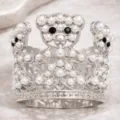 Silver alloy crown with faux pearls and cute bear design, perfect for cake or floral decor. - Silver Pearl