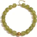 Grüne Harz geometrische Perlenkette mit goldener Metallkugel Anhänger Statement Schmuck - Goldperlen-Stil / Grüner Apfel
