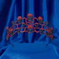 Couronne de diademe de crâne noir gothique avec strass rouges pour fête d'Halloween. - Couronne Tête de Mort Classique / Base Noire + Strass Rouge