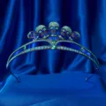 Diadème couronne tête de mort gothique noire avec strass bleus pour fête Halloween. - Couronne Tête de Mort Style Tête / Base Noire + Strass Vert