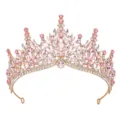Squisita tiara in cristallo oro rosa con strass rosa per vista di dettaglio da sposa. - Oro + Strass Rosa