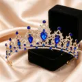 Corona diadema da sposa in strass blu brillante vista dettagliata accessorio capelli - Oro KC + Strass Blu