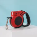 Red retractable dog leash with integrated LED light and 5m length for night walks - Battery Powered / Red