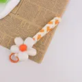 Süße geflochtene Blumen Handy-Umhängeband und Schlüsselanhänger, niedliches kurzes Design. - Weiß