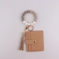 Porte-clés bracelet perles silicone avec porte-carte en cuir et pompon pour femme - Café