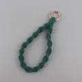 Portachiavi con cordino intrecciato a mano verde scuro con anello in oro rosa - Verde Scuro