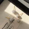 Silberne Kristallkugel Ohrstecker, glitzerndes Strass Pave Design, elegantes schickes Schmuckstück. - 3mm (1 Paar) / Gold