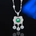 Bellissima Collana con Pendente Lucchetto Ruyi in Argento S925 e Agata Verde - Solo Pendente (Senza Catena) / calcedonio verde