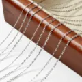 Silberkette Halskette Vielfalt Set, verschiedene Stile wie O-Kette und Kreuzkette Damen. - 25 Funkelnde O Kreuzkette / Weißgold