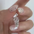 Ciondolo gelato in argento grazioso cono cristallo charm gioiello minimalista elegante - Stile C Trasparente Attorcigliato Ciondolo a Forma di Gelato (1DZ75-SG)