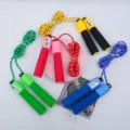 Bunte Sport Springseil mit weichem Schaumstoffgriff und mechanischem Zähler für das Training. - 6131 Standard-Farbmischung (gleichmäßig verteilt)