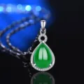 Elegante tropfenförmige grüne Edelstein Anhänger Halskette mit Silberkette für Damen Mode - Stil 24 Grüner Chalcedon Anhänger Ohne Kette / 925er Silber